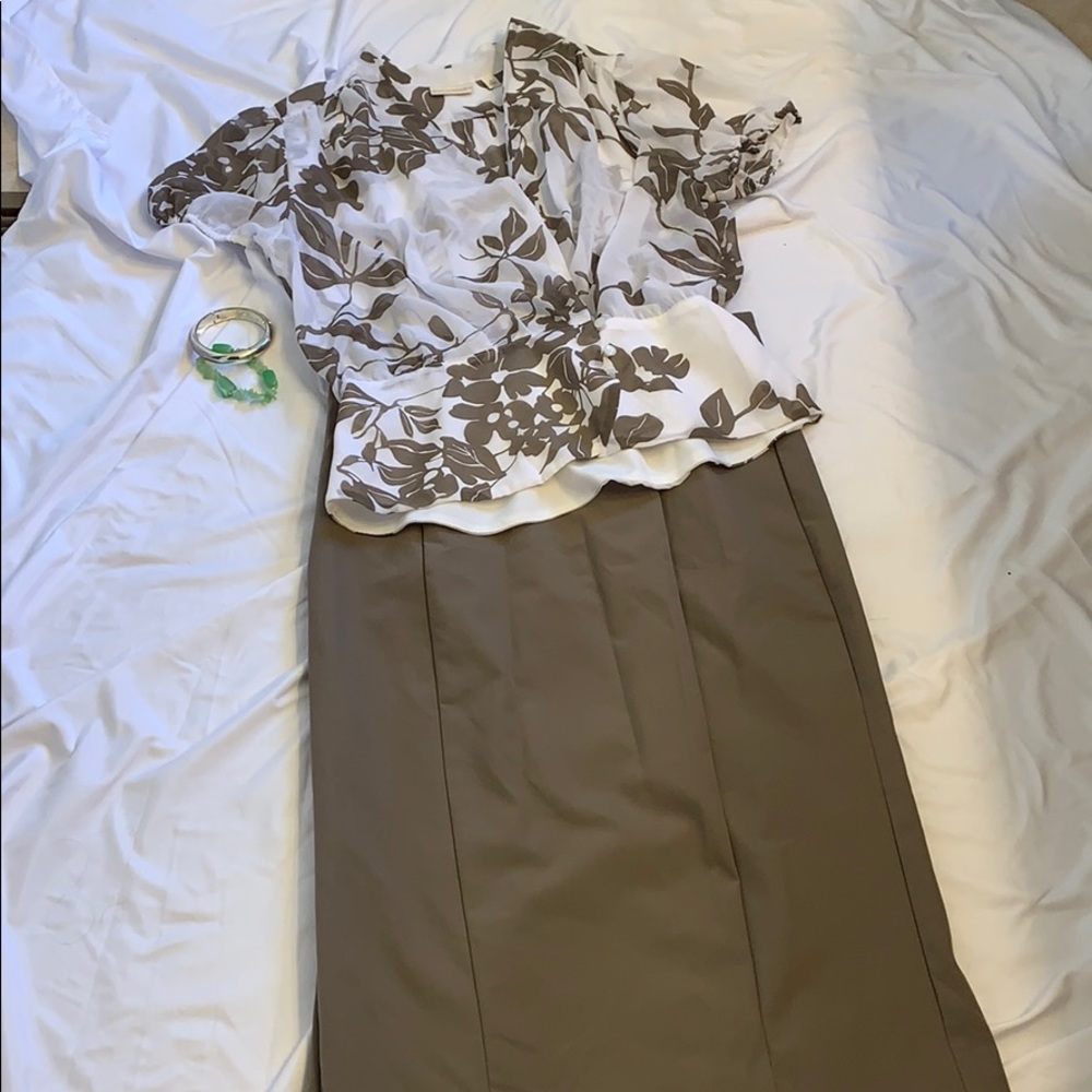 New York $ Co. Sheer blouse with sweet details